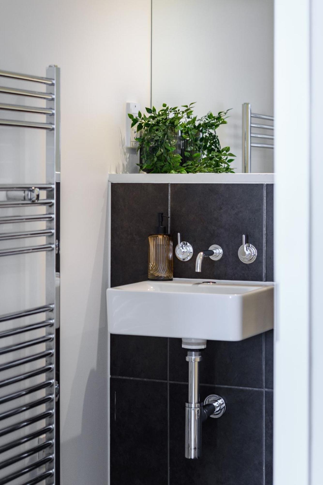 Premium Apartment - Allocated Parking - Great Location Plymouth Zewnętrze zdjęcie